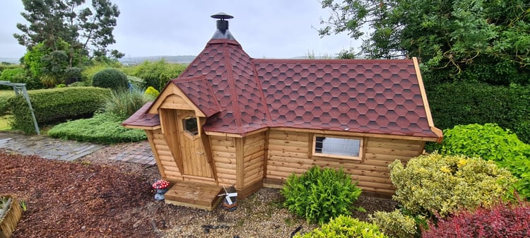 Man Cave Garden Bar