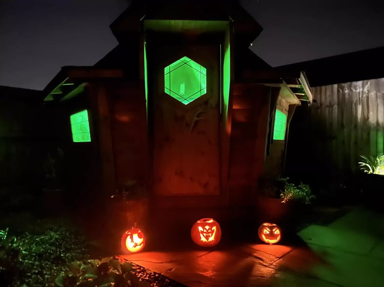 garden cabin decorated for halloween