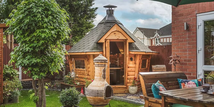 small bbq cabin in compact urban garden space